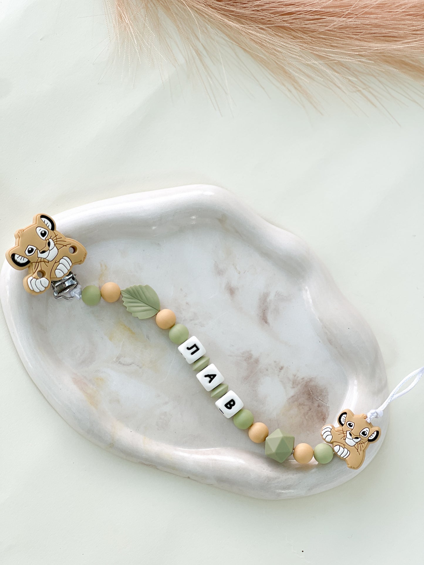 Silikonski lančić Simba 1